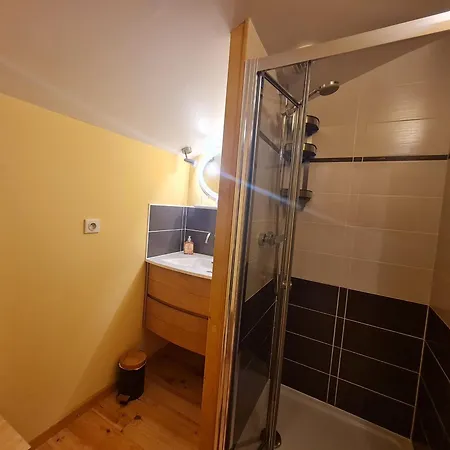 Familiale 4 Pers, 2eme Etage, Repas Traditionnels, Terrasse, Parking Hiver - Fr-1-589-565 B&B