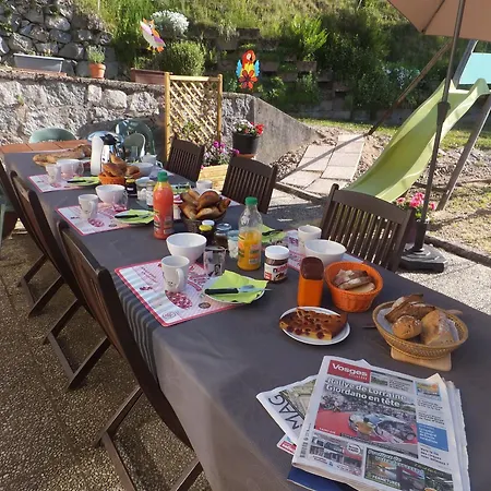 Familiale 4 Pers, 2eme Etage, Repas Traditionnels, Terrasse, Parking Hiver - Fr-1-589-565 לינה וארוחת בוקר